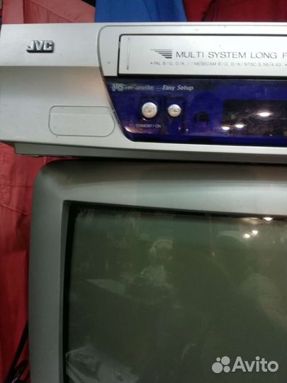 Видеомагнитофон