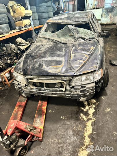В разборке Volvo s60 рестайлинг