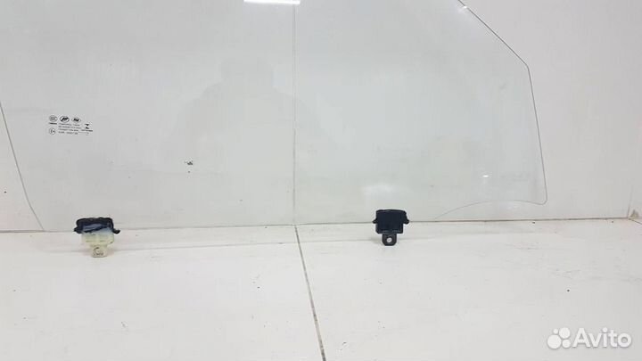 Стекло двери передней правой Lifan X60 2012