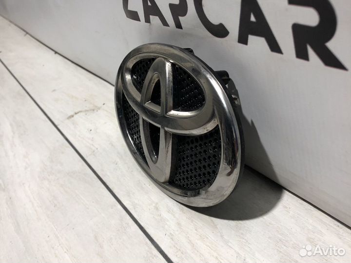 Toyota RAV4 Эмблема