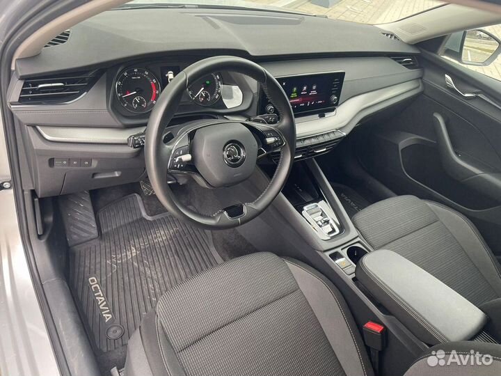 Skoda Octavia 1.4 AT, 2021, 40 000 км