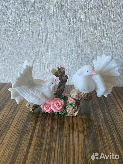 Фигурка голуби
