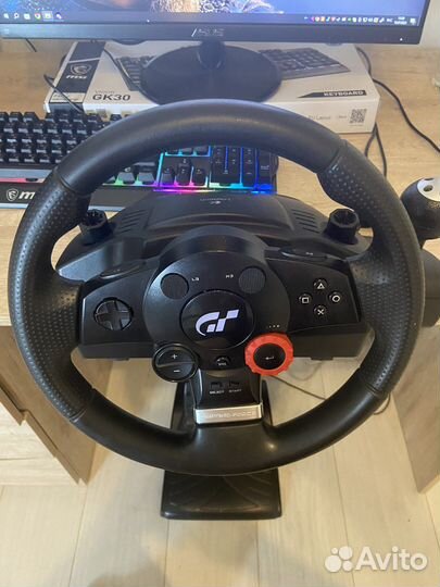 Игровой руль logitech driving force gt