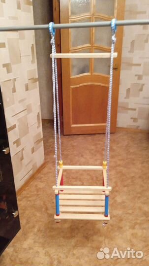 Детские качели новые