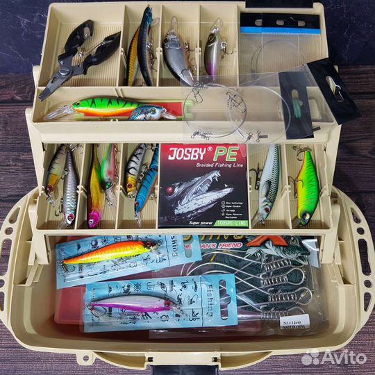 Воблеры комплект с ящиком
