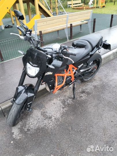 Ktm duke 690 2013