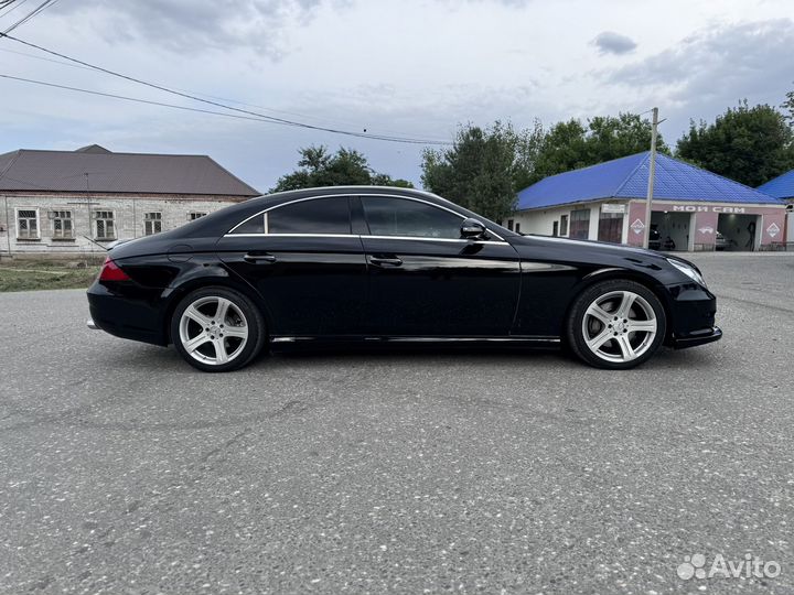 Mercedes-Benz CLS-класс 5.5 AT, 2004, 275 000 км