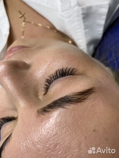 Наращивание ресниц/оформление,ламинирование бровей