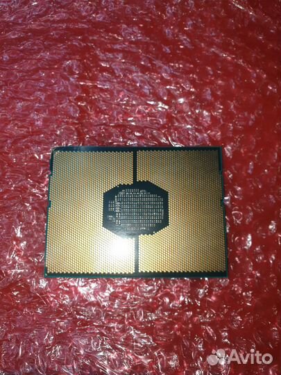 Процессор Intel Xeon Gold 6242R