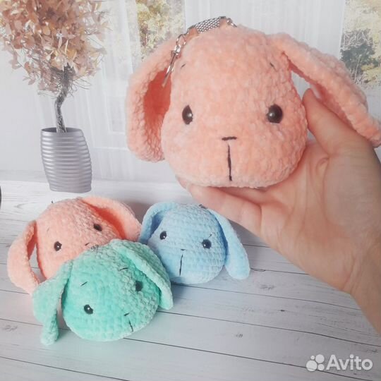 Брелок кролик на сумку