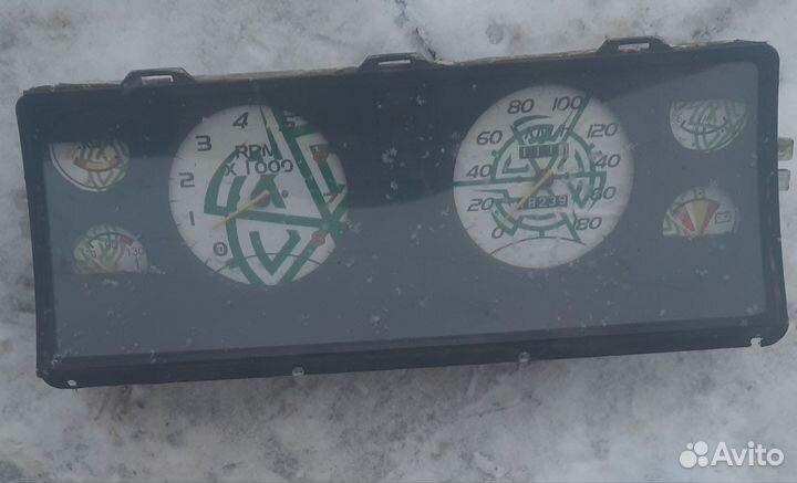 Панель приборов ваз 2107