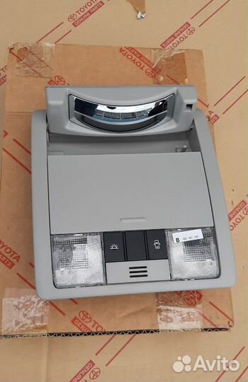 Toyota Lexus плафон салона