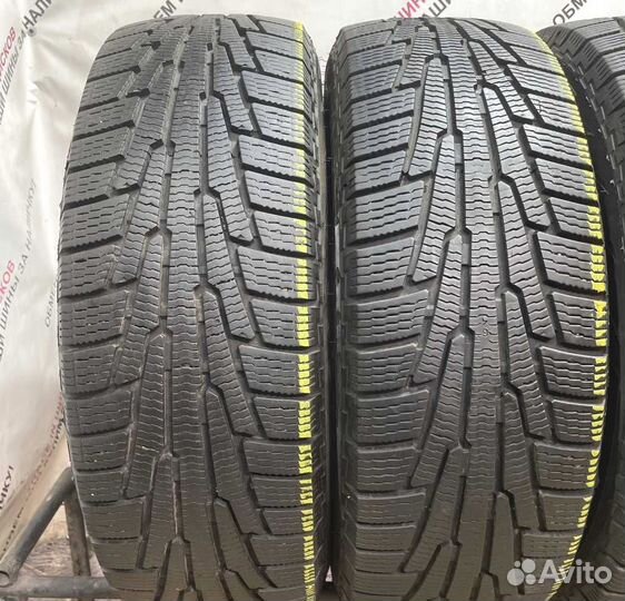 Nokian Tyres Hakkapeliitta R2 215/65 R16 97L