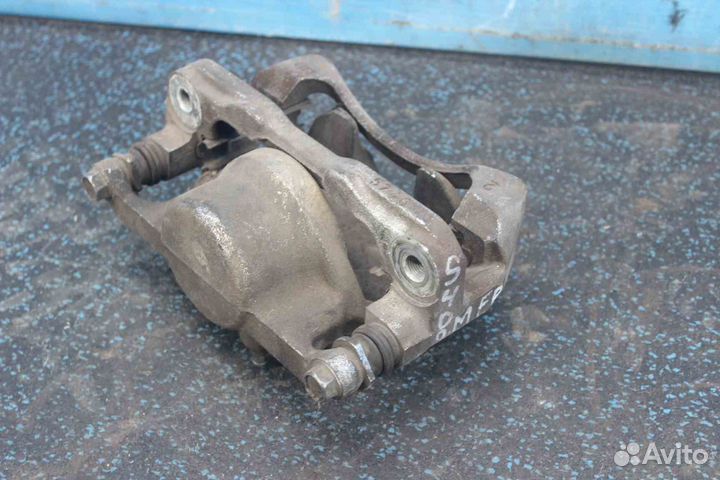 Суппорт тормозной Toyota Town Ace (Тойота Таун Эйс