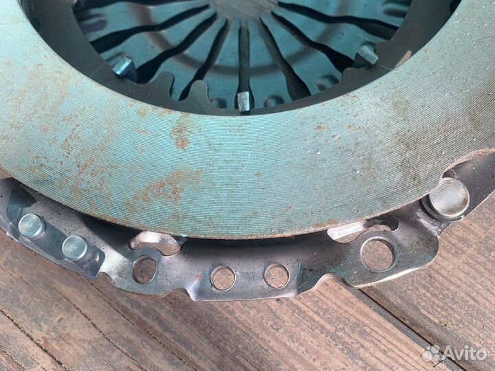 Корзина сцепления Пежо Партнер Типи