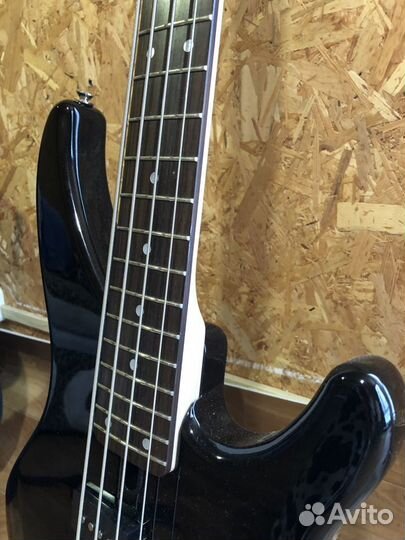 Комплект Yamaha trbx-174 и Fender rumble 15 Combo