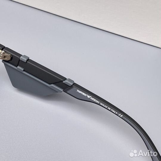 Солнцезащитные очки мужские Armani