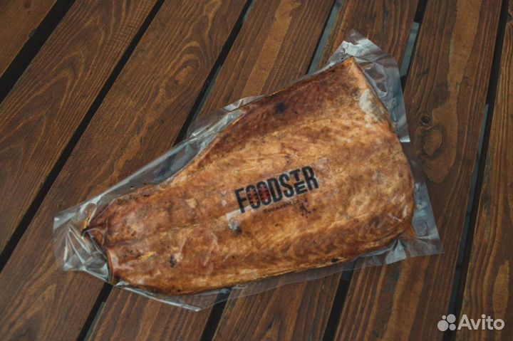 Рыба лосось горячего копчения