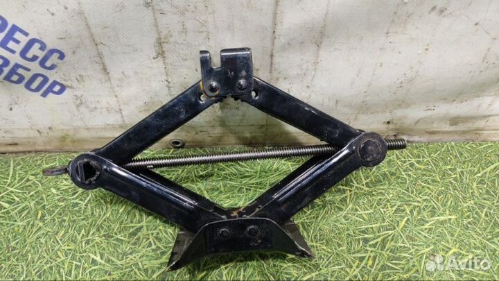 Домкрат Mazda 6 Gh седан 2.0 LF 2008