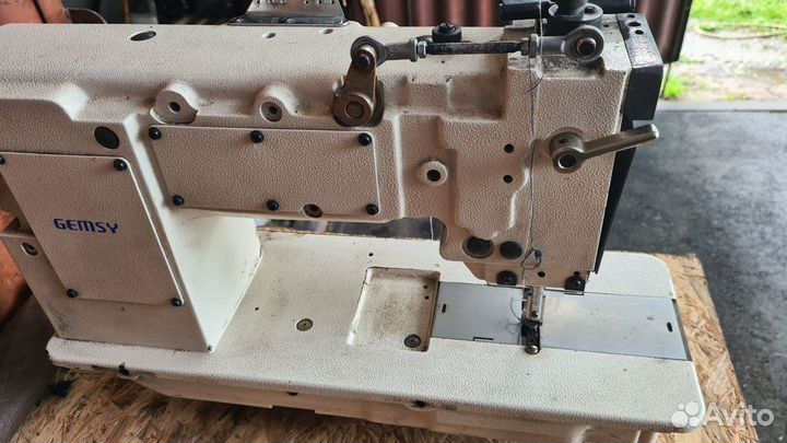 Промышленная швейная машина