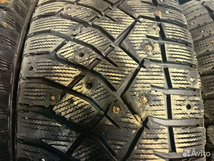 Nitto Therma Spike 285/60 R18