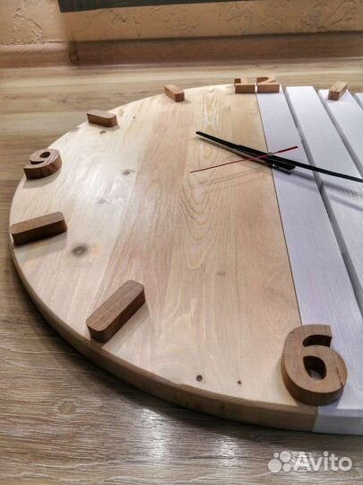 Часы настенные дизайнерские