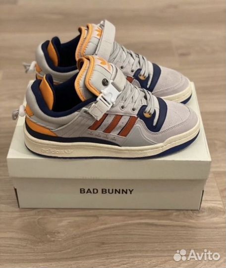 Кроссовки Adidas forum low bad bunny