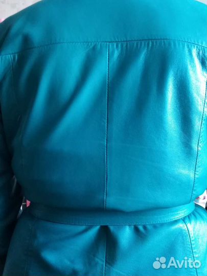 2-ве кожаные куртки 46-48 размера