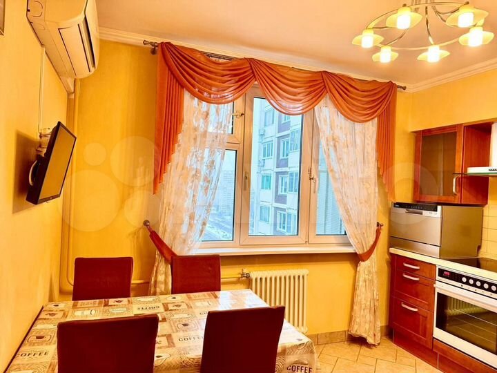 2-к. квартира, 62 м², 19/22 эт.