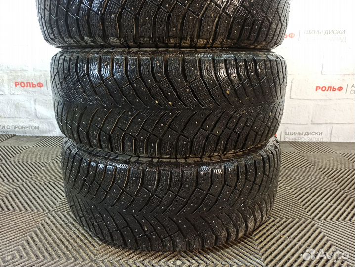 Michelin X-Ice North 4 SUV 235/55 R18 104T