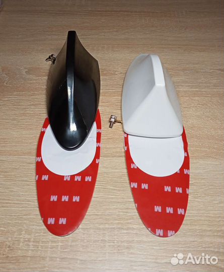 Антенна на крышу автомобиля акулий плавник