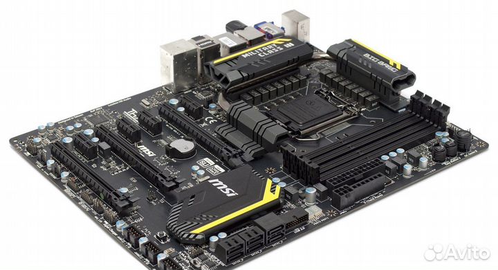 Материнская плата в сборе с процессором