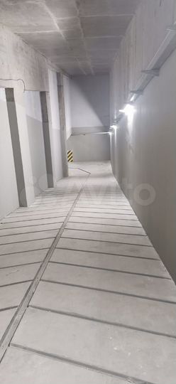 Машиноместо, 18 м²