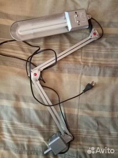 Настольный светильник рос