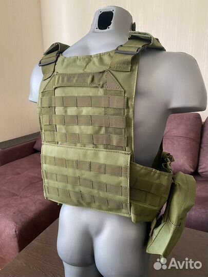 Бронежилет олива с подсумками
