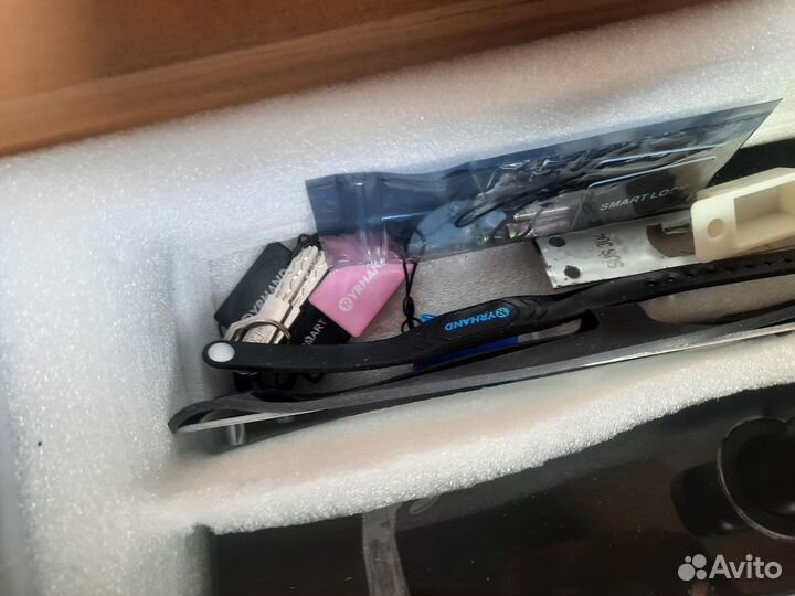 Умный дверной замок