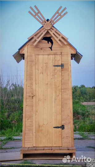 Уличный туалет с установкой