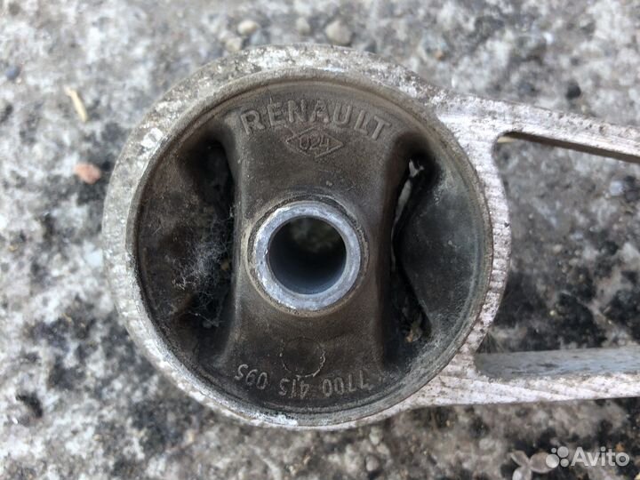 Подушка нижняя задняя Renault Symbol Clio