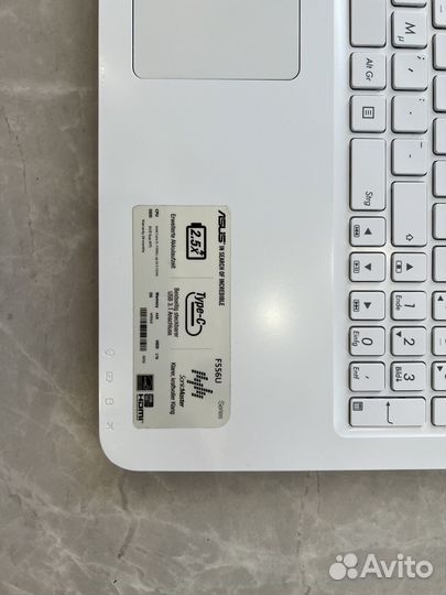 Ноутбук Asus i5-7200u 940mx 8Gb RAM DDR4