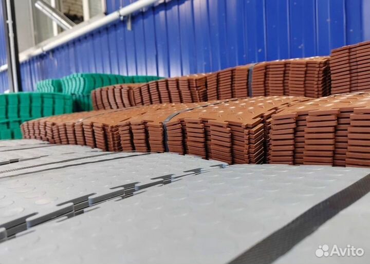 Модульная плитка пвх в спорт зал