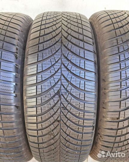 Goodyear Vector 4Seasons Gen-3 225/55 R18 102V