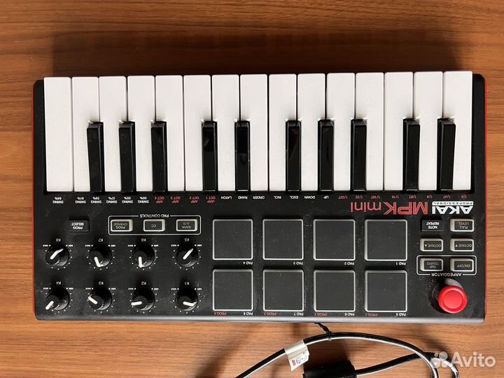 Midi клавиатура Akai mpk mini mk2