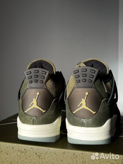 Air Jordan 4 Olive