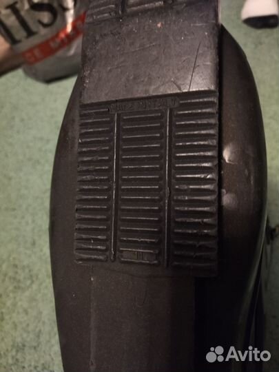 Ботинки горнолыжные Lange 42