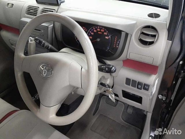 Toyota Pixis Space 0.7 CVT, 2013, 39 000 км