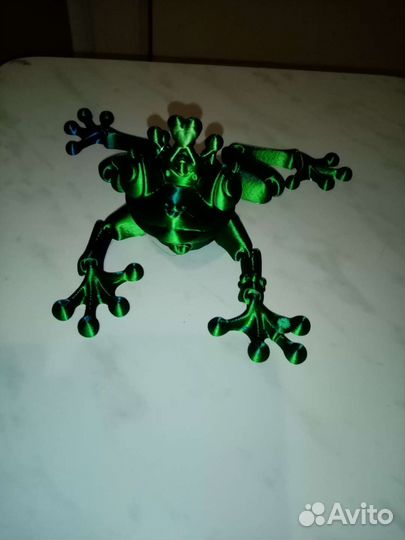 Лягушки напечатана на 3д принтере