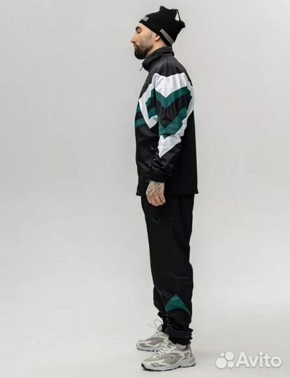 Спортивный костюм