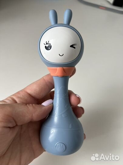 Умный зайка alilo