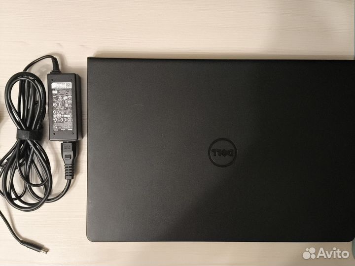 Бесшумный ноутбук Dell Inspiron 15