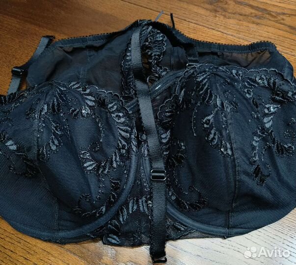 Бюстгалтер